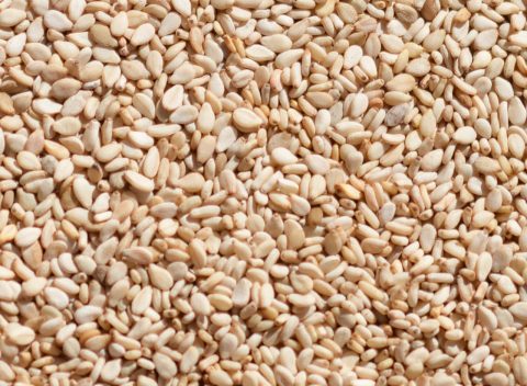 Natural sesame seeds